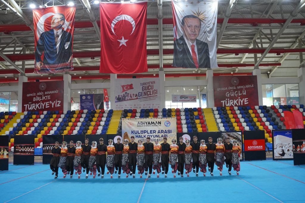 600 Sporcu Halk Oyunları İçin Adıyaman’da Buluştu