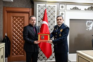 Karademir: İş Dünyası Olarak Her Zaman Kahraman Polislerimizin Yanındayız