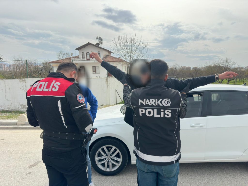 Malatya’da okul çevrelerinde güvenlik tedbirleri artırıldı