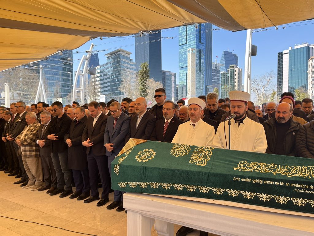 Malatya’nın Duayen Tekstilcisi Mahmut Çalık’a Veda