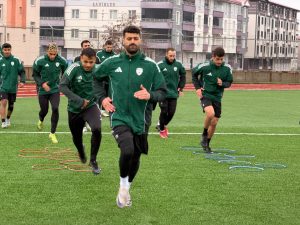 Play-off Yolunda Kritik Viraj: Yeşilyurtspor Ağrı Deplasmanında