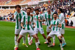 Yeşilyurtspor’dan Gol Şov! Rakibe Sahada Nefes Aldırmadı