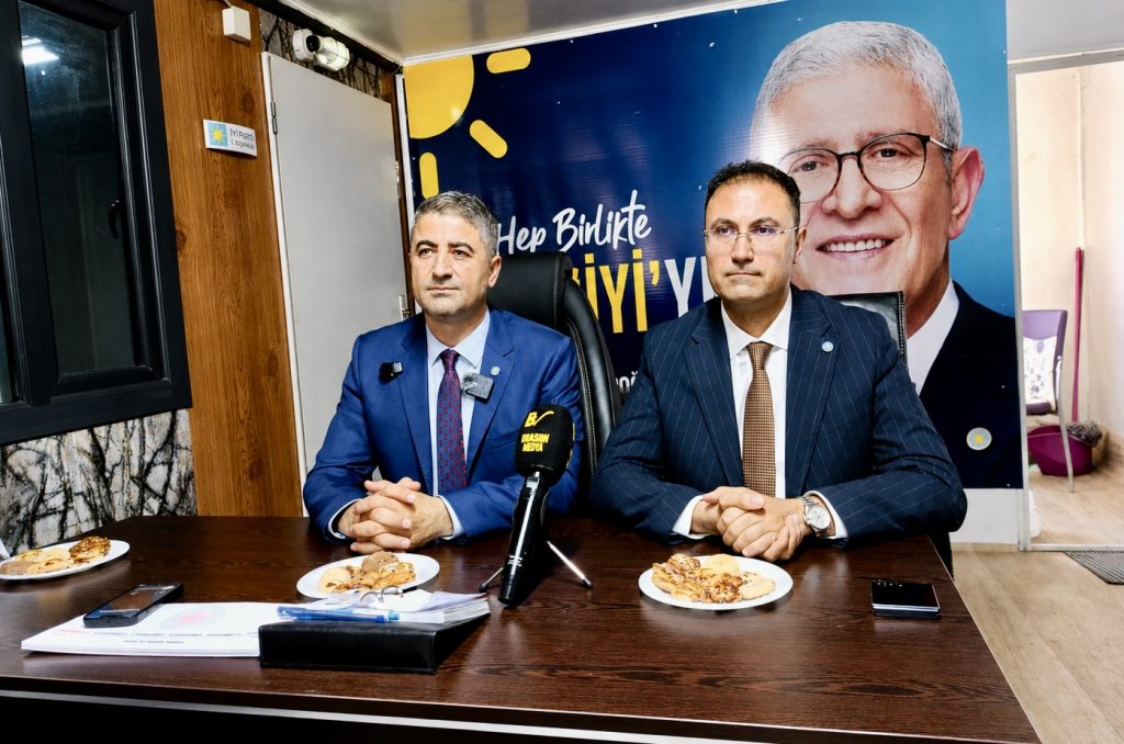 İYİ Parti Malatya’da Görev Değişimi: Serdar Yıldız Yeniden İl Başkanı