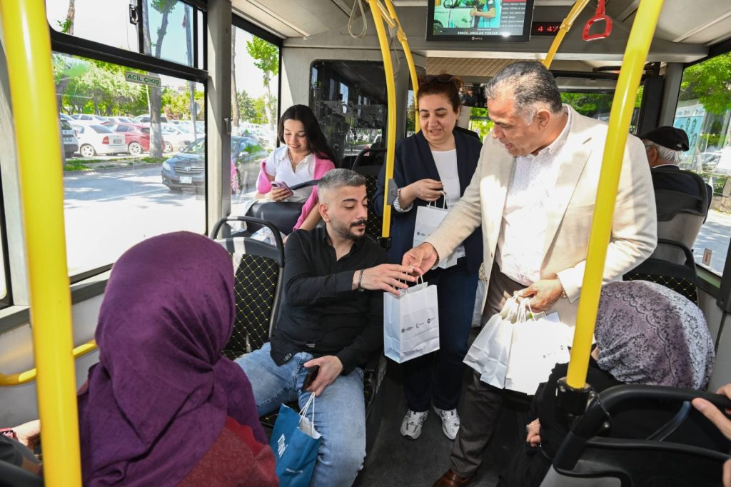 Malatya’da 20 Bin Sebze Fidesi Vatandaşlara Ücretsiz Dağıtıldı