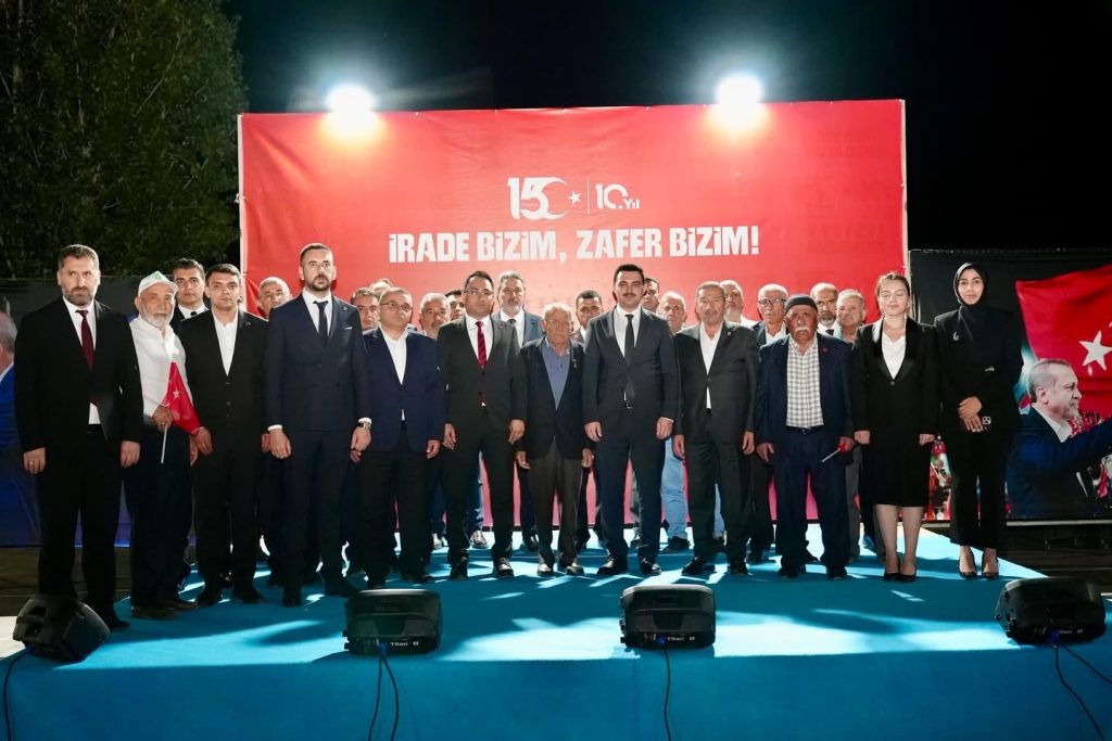 Darende Tek Yürek Oldu