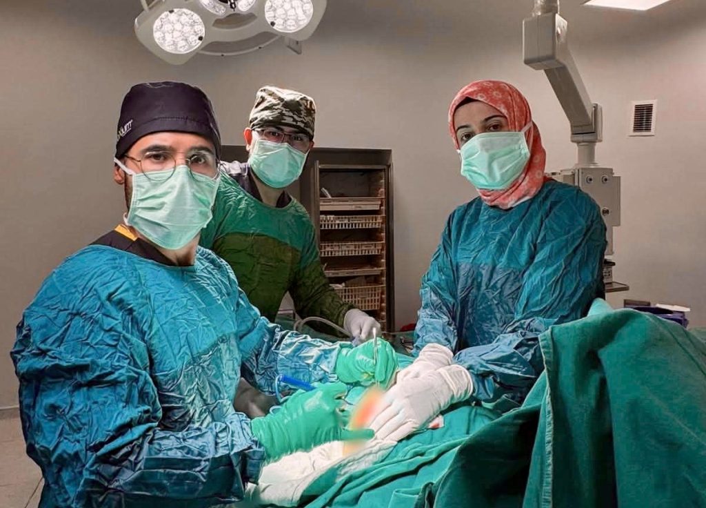 Doğanşehir Devlet Hastanesi’nde Bir İlk: İki Özellikli Ameliyat Başarıyla Yapıldı