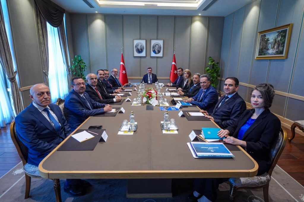 Malatya Heyeti Cevdet Yılmaz’la Bir Araya Geldi