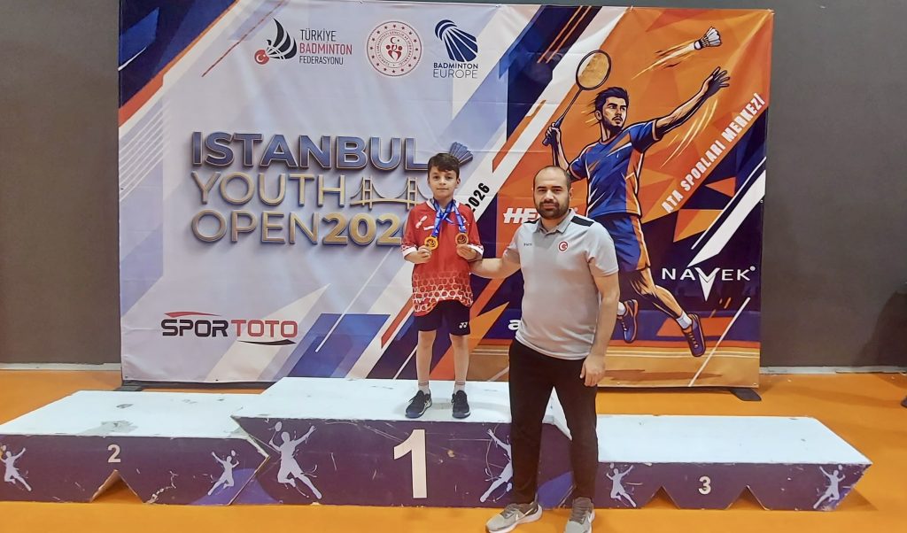 Milli Badmintoncu Kerem Eren Çelik Başarılarına Bir Yenisini Daha Ekledi