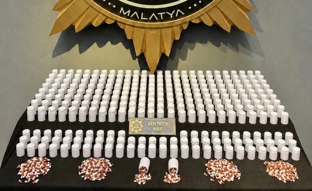 Malatya’da 14 Bin 900 Sentetik Hap Ele Geçirildi
