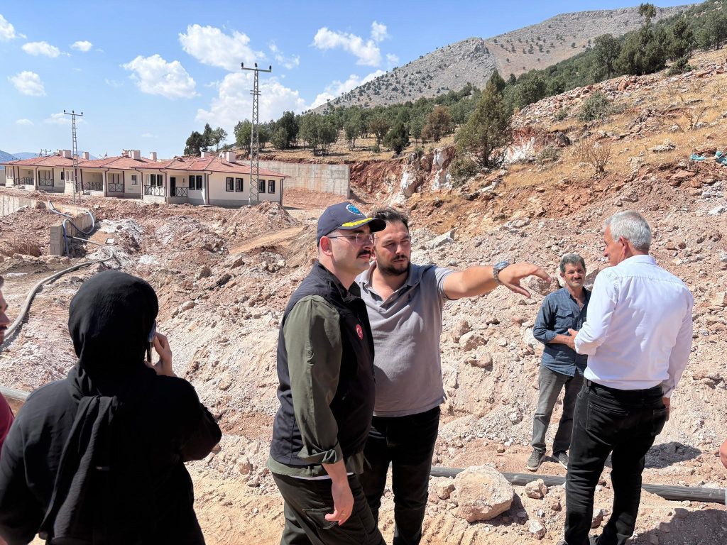 Kaymakam Sungur Kırsal Konutları İnceledi
