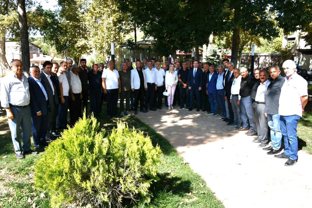 Muhtarlar ve Oda Başkanlarından Karademir’e, Kreş Çağrısı İçin Tam Destek